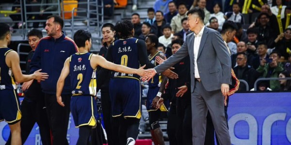 乐鱼体育VIP注册-广东宏远拒绝输球！杜锋全力出击，五大主力缺席，央视直播